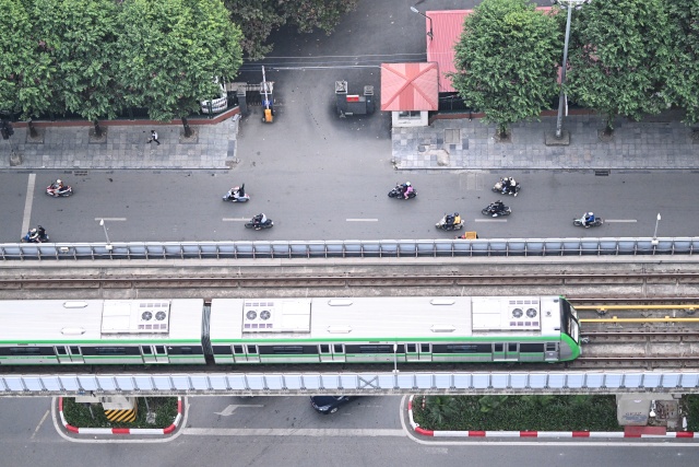 中越跨境标准轨铁路联通加速，中企对越南投资质量日益提高-公闻财经