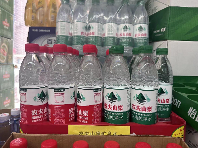 售价2元的农夫山泉绿瓶纯净水上市，纯净水竞争格局会否生变-公闻财经
